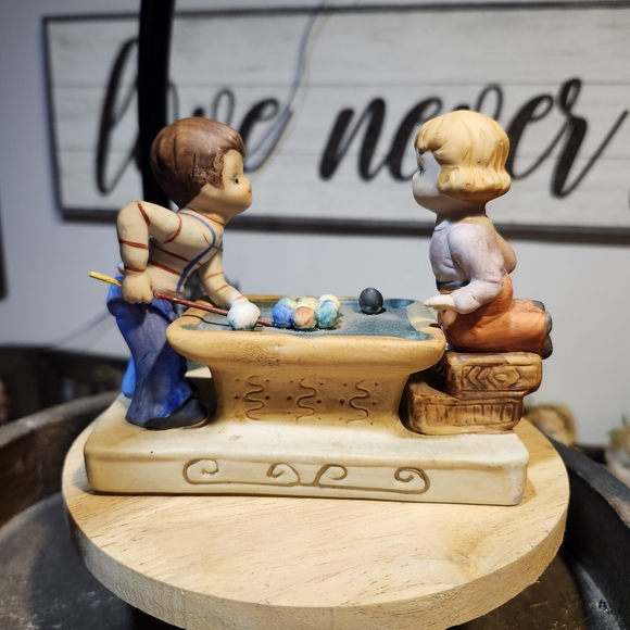 Charming Ceramic Billiards Figurine - Picture 1 of 5